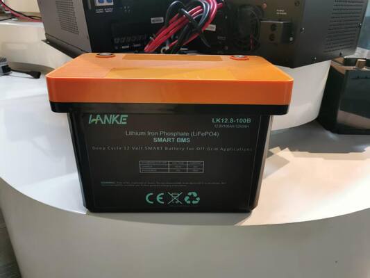 G TECH 12.8V 100Ah LiFePO4 バッテリー 太陽光発電の貯蔵のために 6000 サイクル