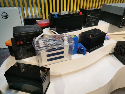 25.6V 200Ah LiFePO4 バッテリー 太陽エネルギー貯蔵用の 6000 サイクル寿命